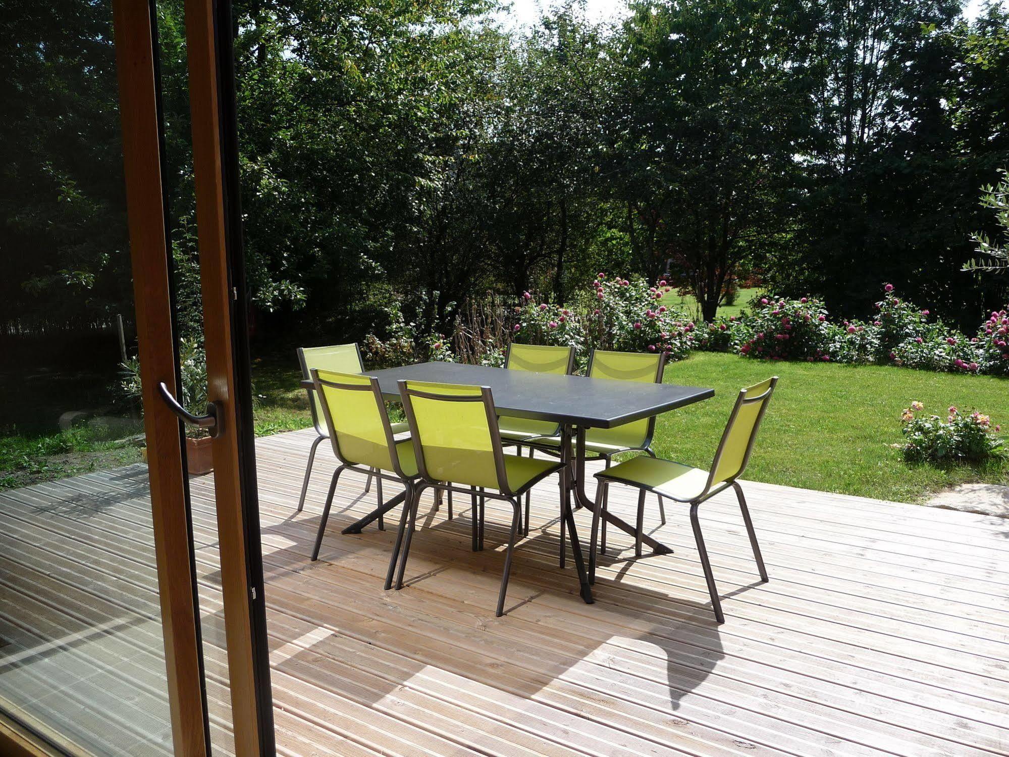 Le Jardin Aux Oiseaux *