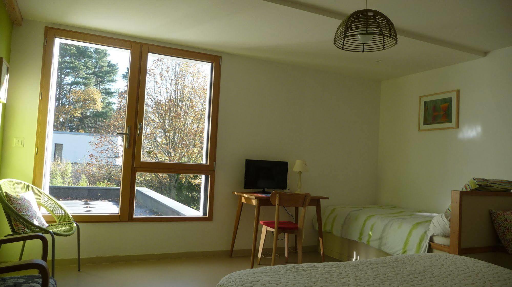 Le Jardin Aux Oiseaux Bed and breakfast